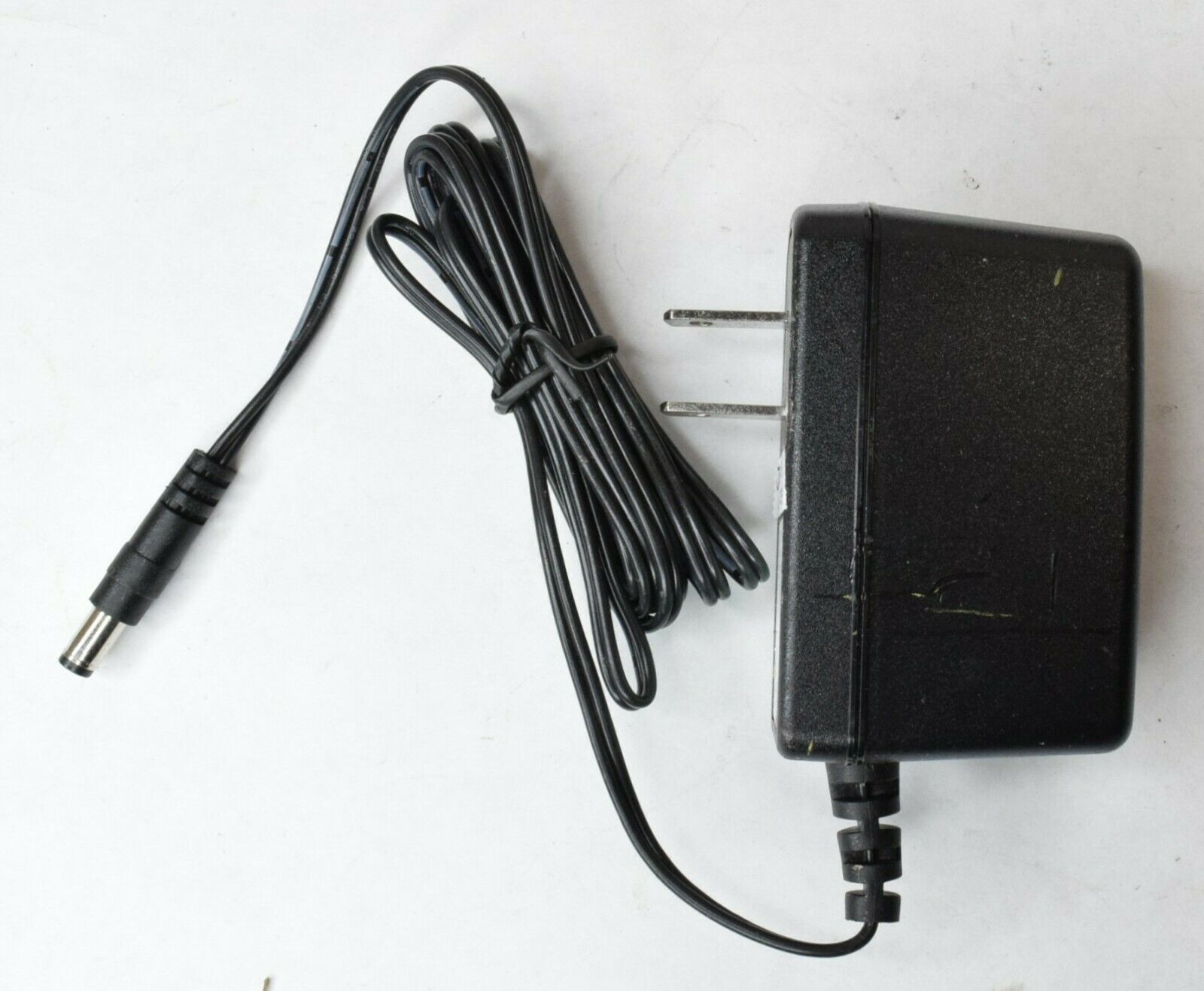 Jentec Technology Co. Power Supply Adapter Unit CF1205-B 5V 2A Type: Adapter Output Voltage: 5 V Features: Powered Bran Jentec Technology Co. Power Supply Adapter Unit CF1205-B 5V 2A Type: Adapter Output Voltage: 5 V Features: Powered Bran
