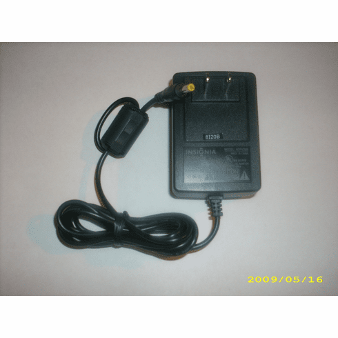 Insignia ADPV26B 12V 2.0A AC/DC Power Adapter Provides your portable DVD player with unlimited viewing time while plugg Insignia ADPV26B 12V 2.0A AC/DC Power Adapter Provides your portable DVD player with unlimited viewing time while plugg