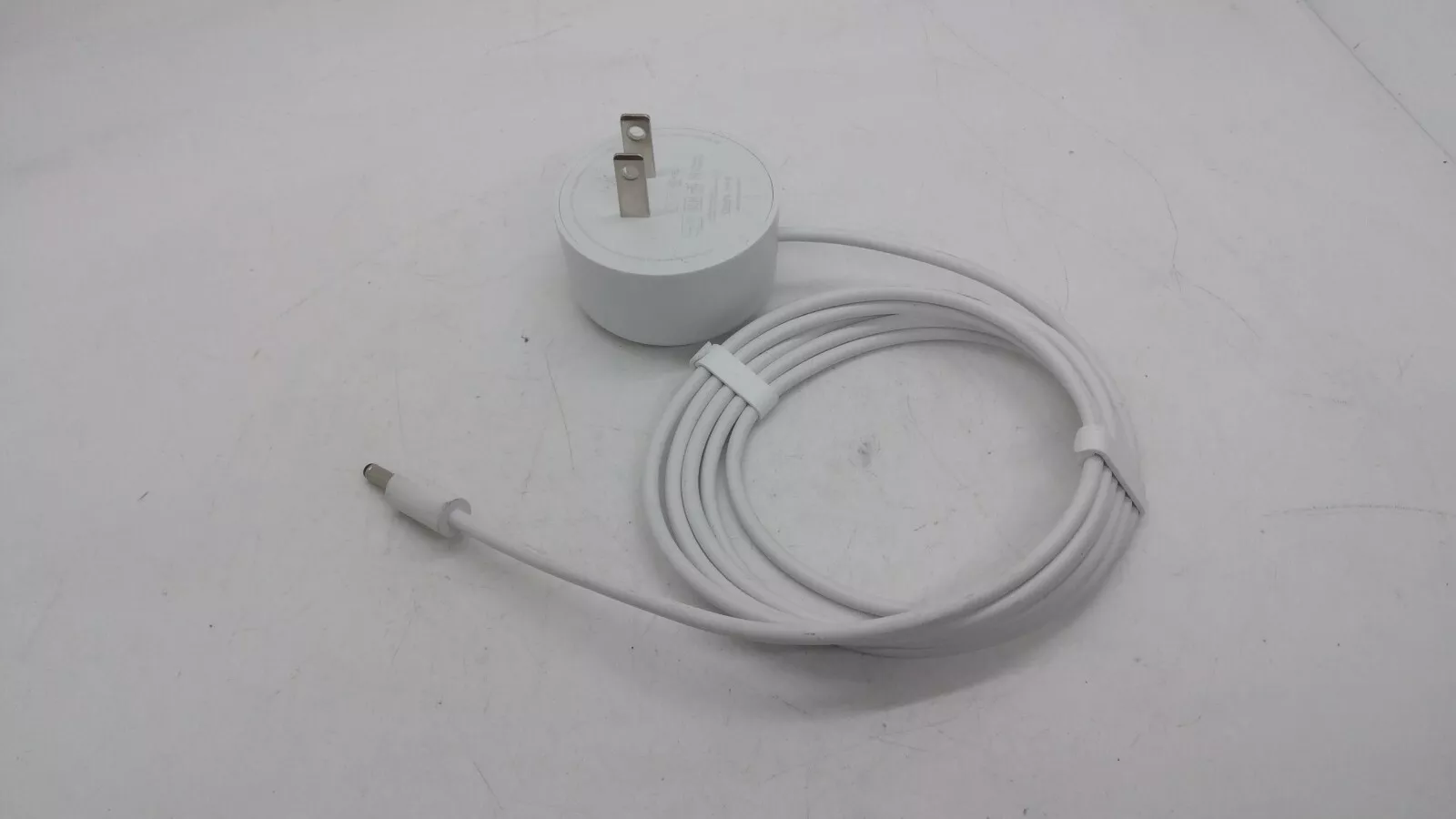 Genuine OEM Google Home Nest Hub Power Supply Adapter 14V 1.1A G1028 White Brand Google Type Power Adapter Color White Genuine OEM Google Home Nest Hub Power Supply Adapter 14V 1.1A G1028 White Brand Google Type Power Adapter Color White
